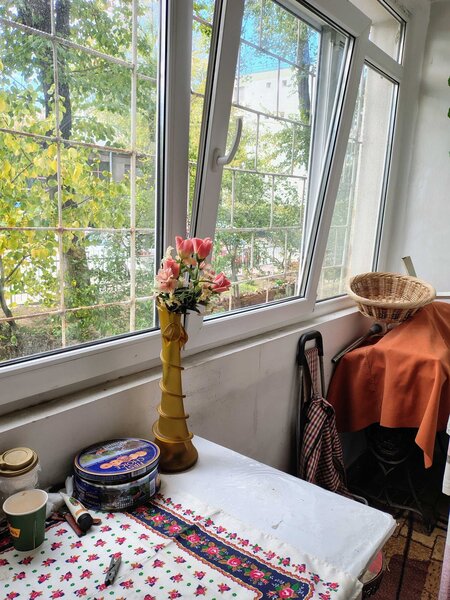 Basarabia Garsoniera de vanzare in zona Costin Georgian-metrou